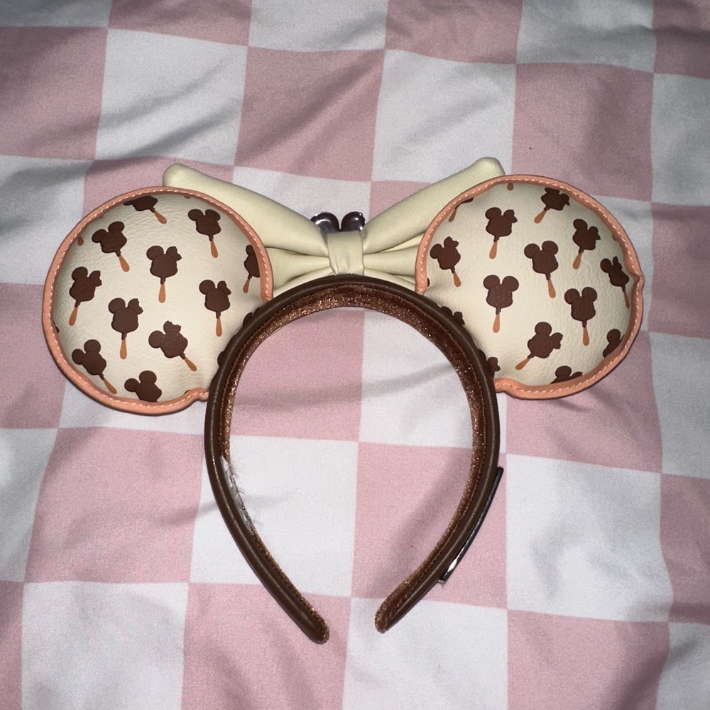 Loungefly Brown and Cream Disney Headband - Picture 4 of 4